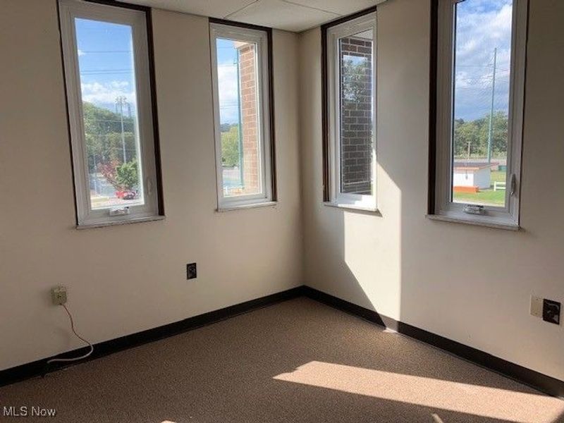 2223 Fulton Road NW, Canton, OH 44709 Photo 16