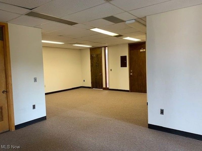 2223 Fulton Road NW, Canton, OH 44709 Photo 17