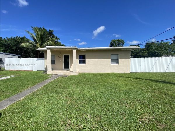 15815 NW 22nd Ave, Miami Gardens, FL 33054