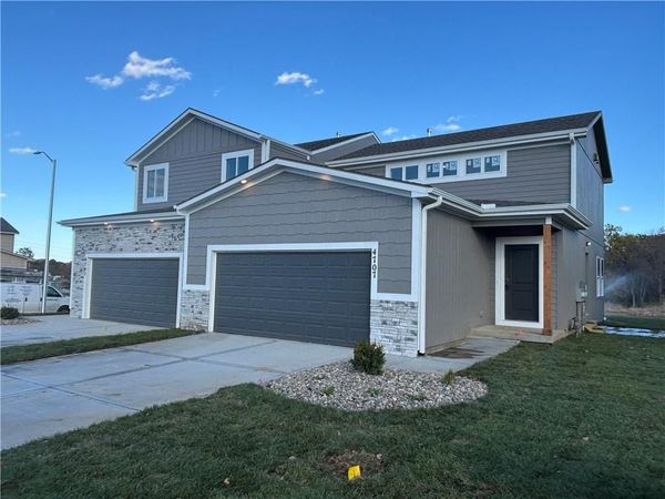 4707 Brentwood Avenue, Kansas City, MO 64136