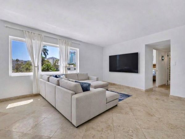 720 Bayshore Drive, Unit 202, Fort Lauderdale, FL 33304