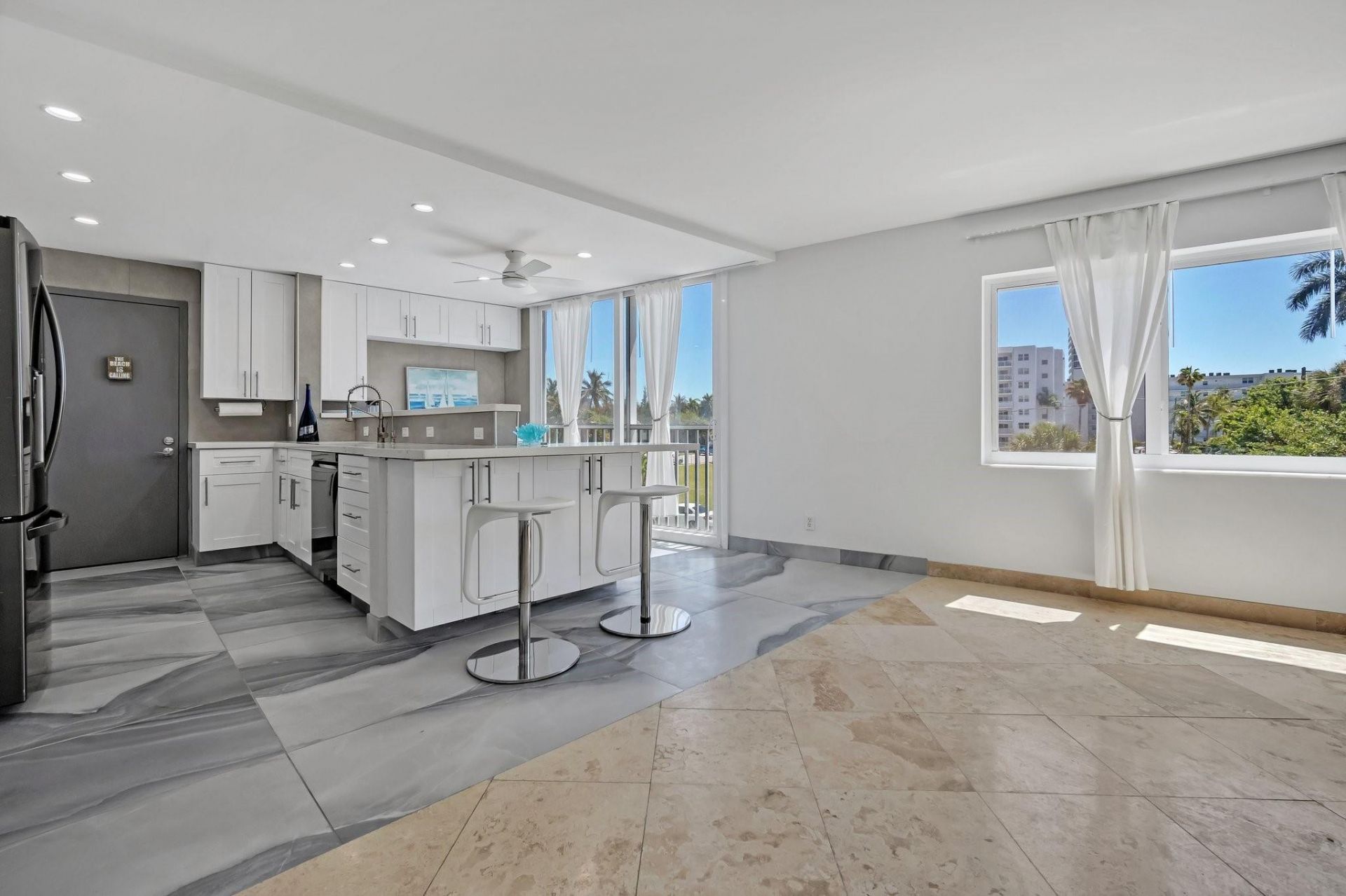 720 Bayshore Drive, Unit 202, Fort Lauderdale, FL 33304 Photo