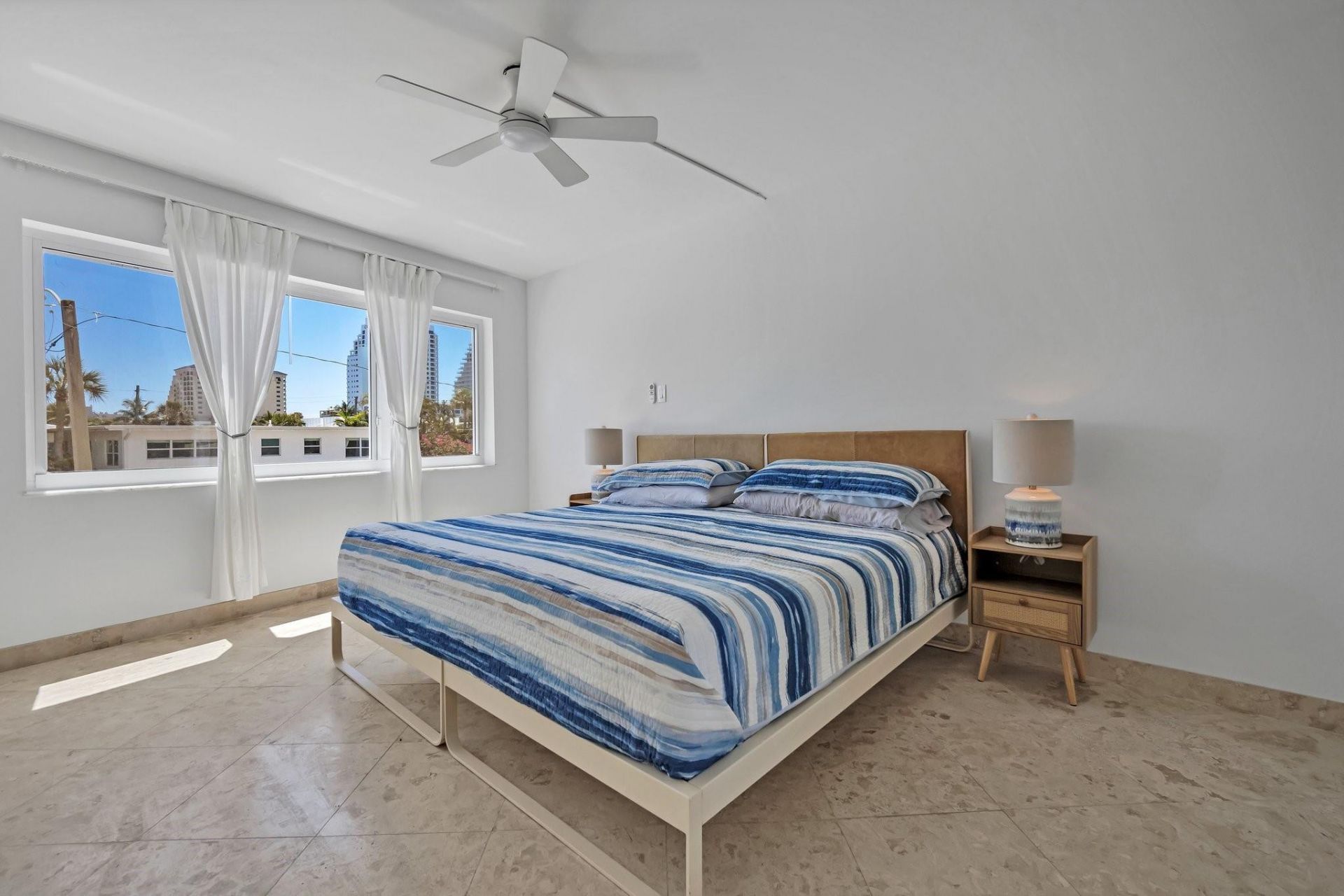 720 Bayshore Drive, Unit 202, Fort Lauderdale, FL 33304 Photo