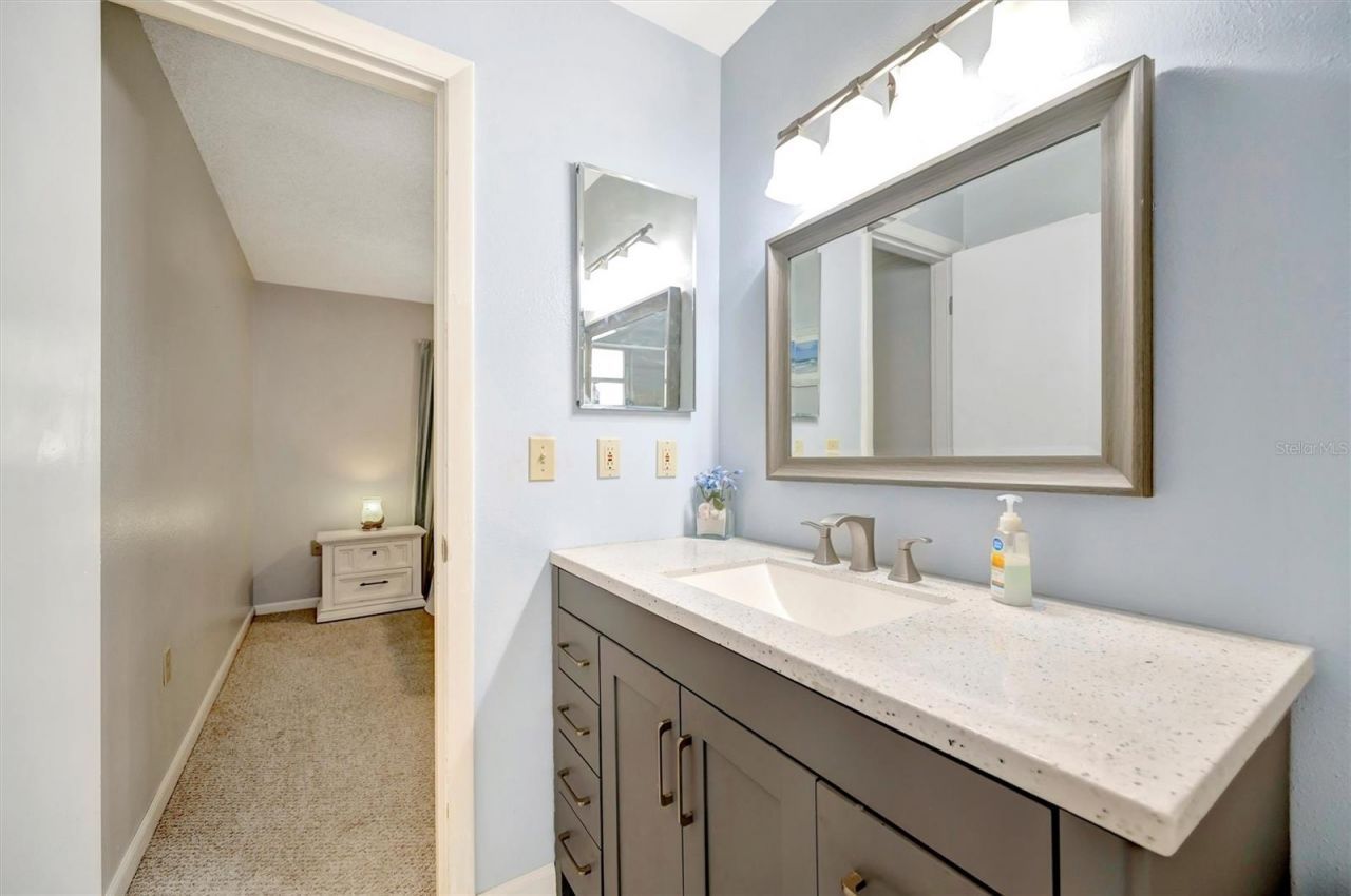 6057 Coral Way, Unit 3, Bradenton, FL 34207 Photo