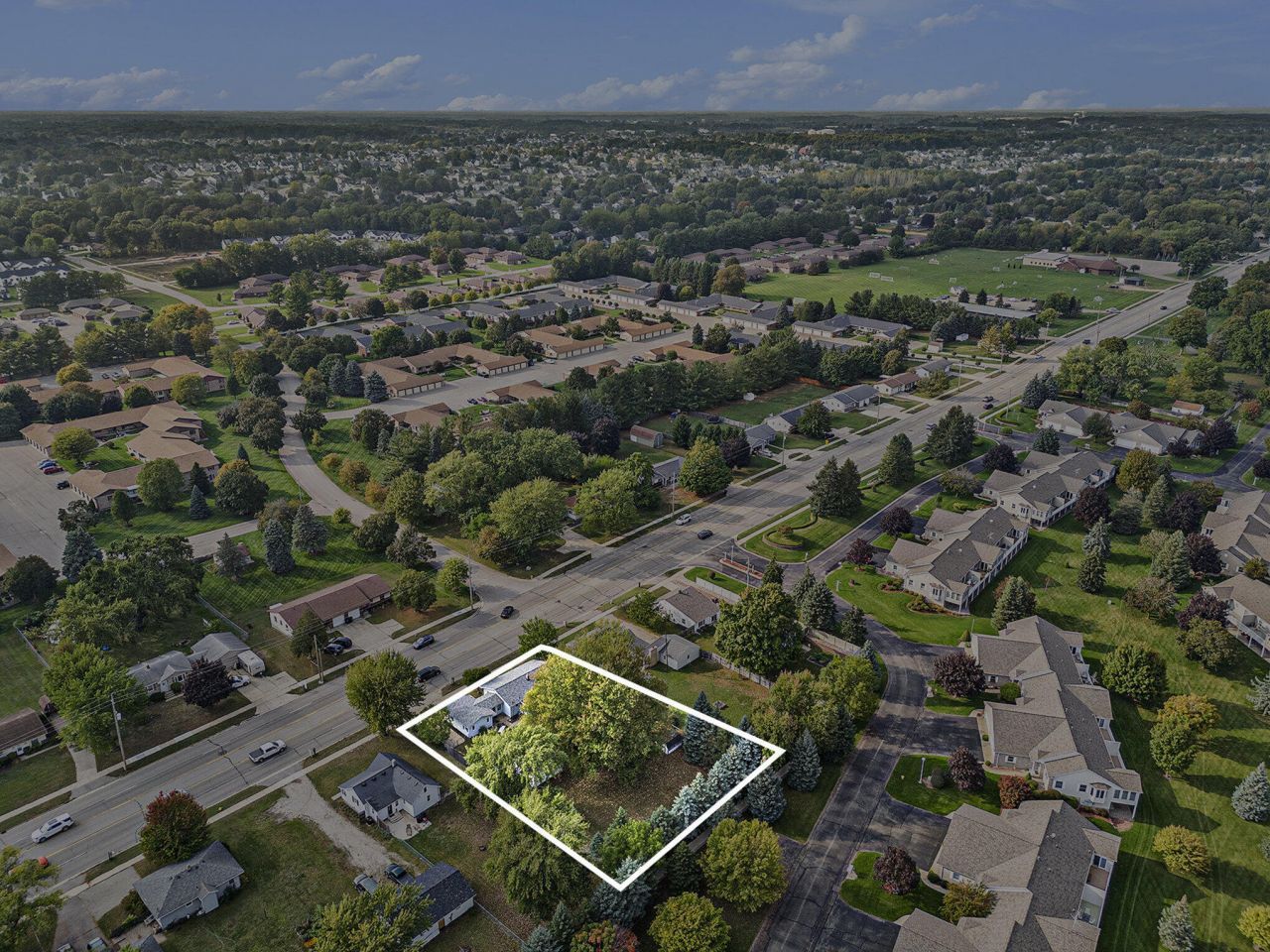 6724 28th Avenue, Hudsonville, MI 49426 Main Photo