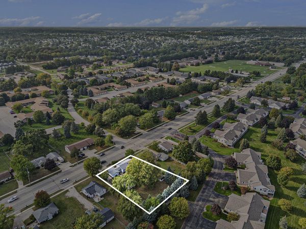 6724 28th Avenue, Hudsonville, MI 49426