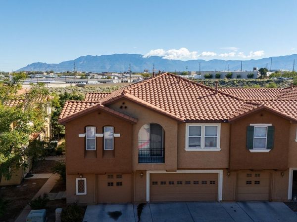 601 MENAUL Boulevard NE, Unit 2304, Albuquerque, NM 87107