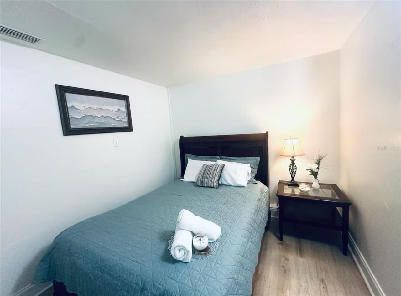 4811 Emerson Avenue S, Saint Petersburg, FL 33711 Photo