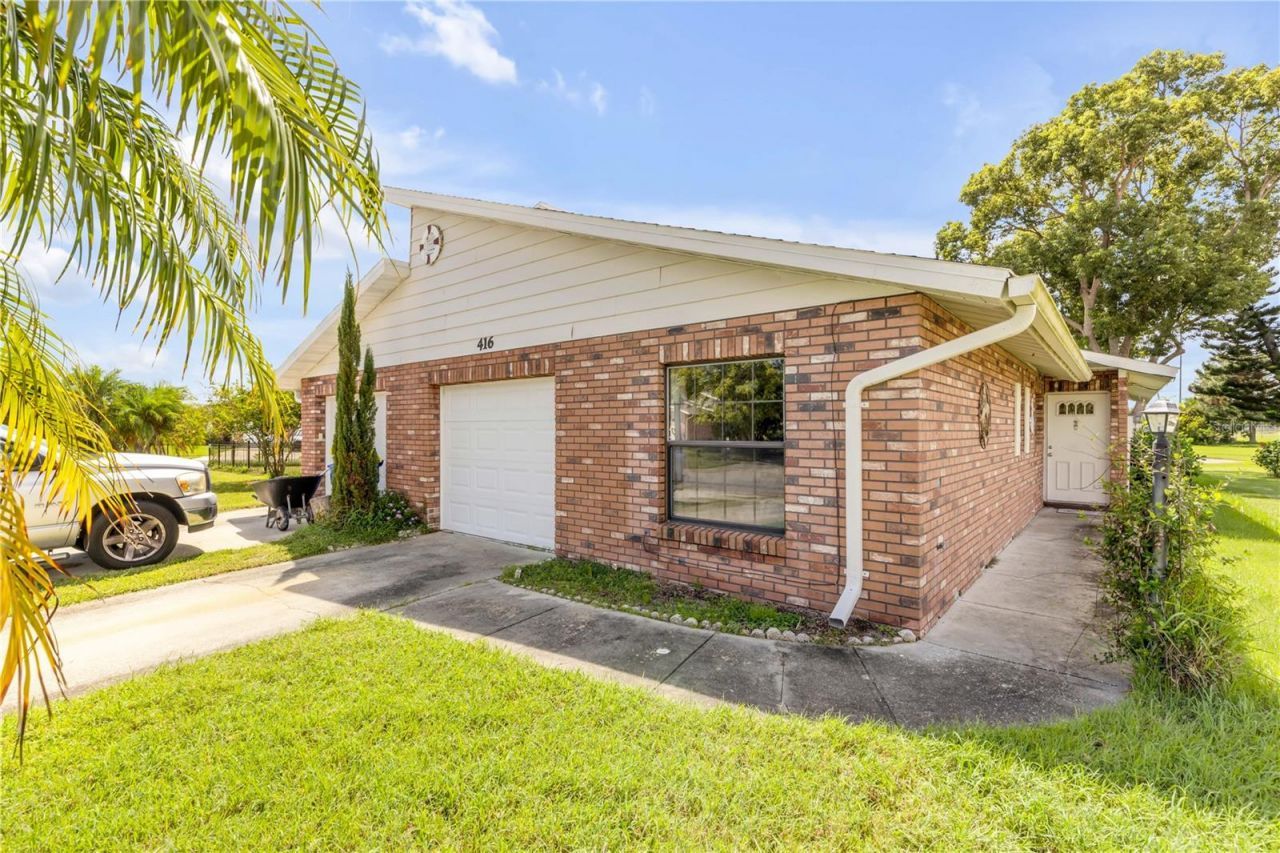 416 Shangri La Circle, Edgewater, FL 32132 Photo