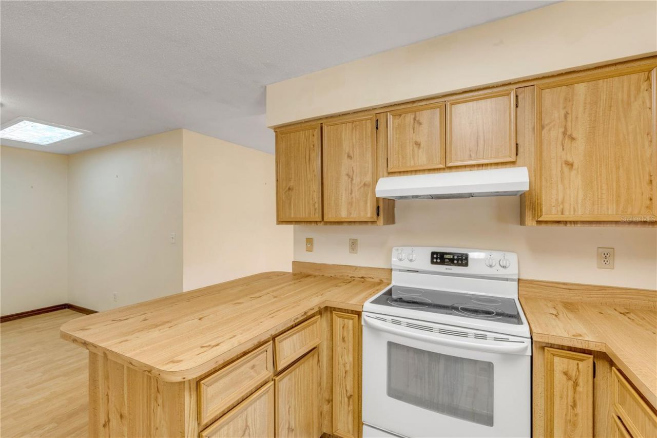 416 Shangri La Circle, Edgewater, FL 32132 Photo