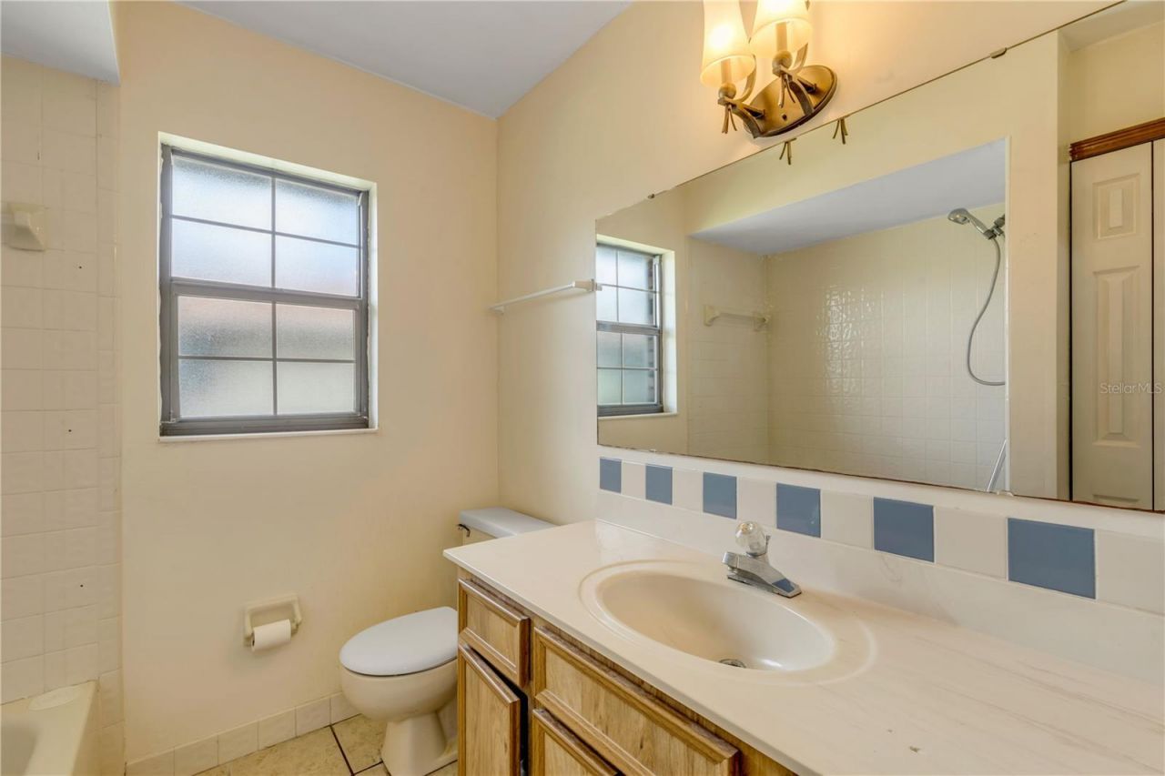 416 Shangri La Circle, Edgewater, FL 32132 Photo