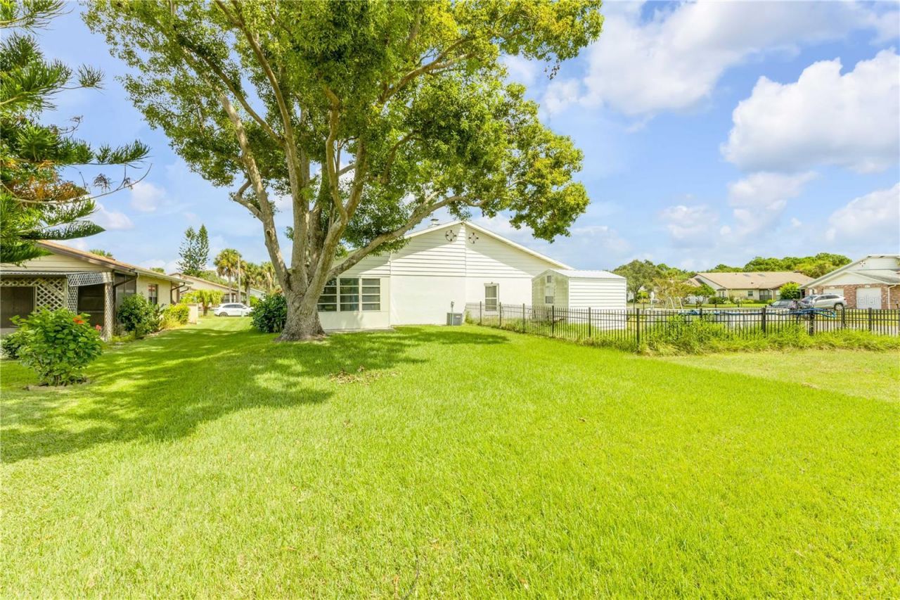 416 Shangri La Circle, Edgewater, FL 32132 Photo