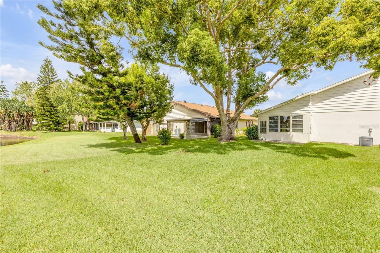 416 Shangri La Circle, Edgewater, FL 32132 Photo