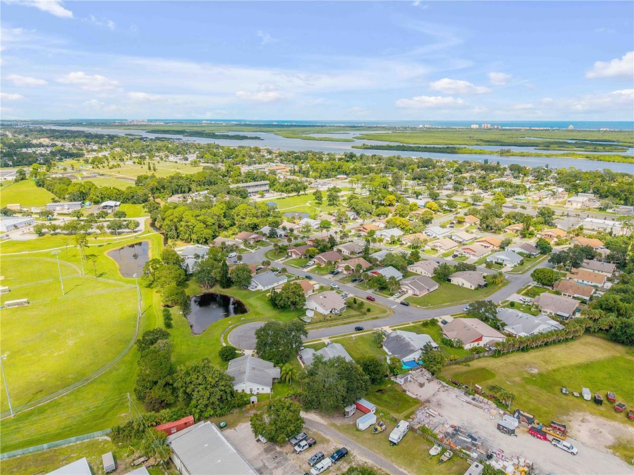 416 Shangri La Circle, Edgewater, FL 32132 Photo