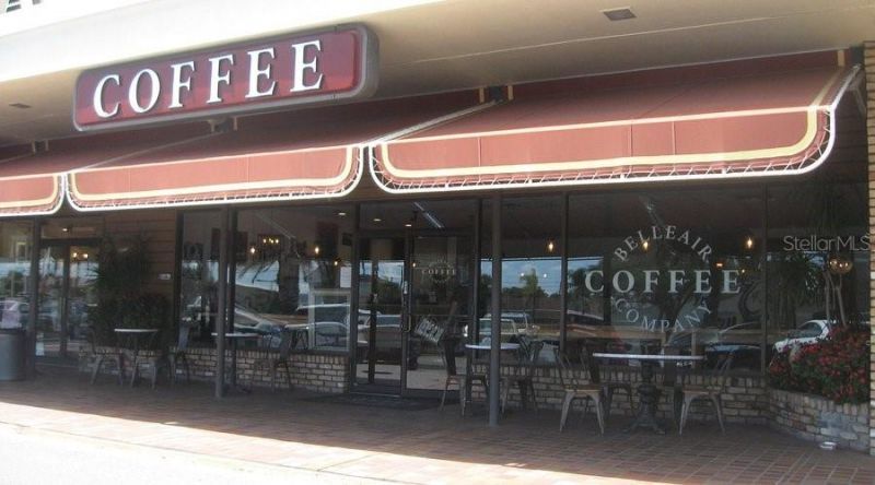 237 Mineola Drive E, Belleair Bluffs, FL 33770 Photo