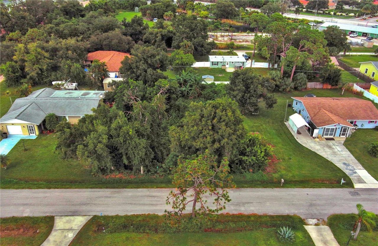 Gillespie Street, Englewood, FL 34223 Photo