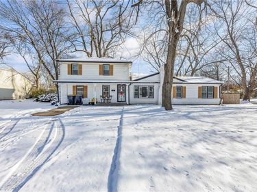 10935 Bristol Terrace, Kansas City, MO 64134