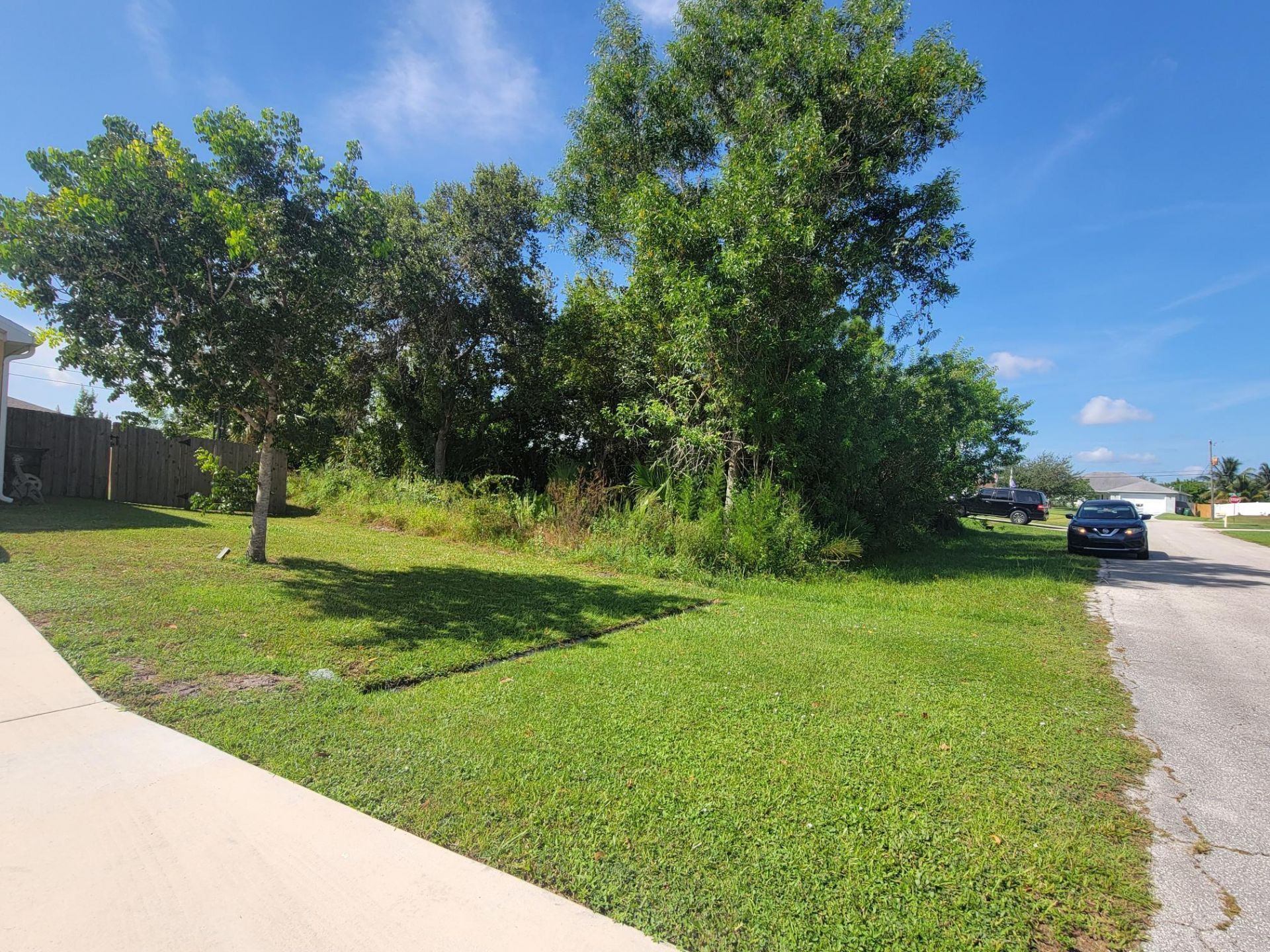 474 SW Kaabe Avenue, Port Saint Lucie, FL 34953 Photo