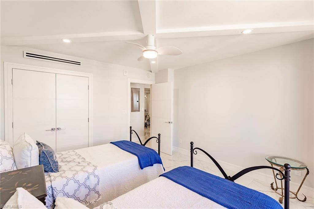 4001 Gulf Shore Blvd N, Unit 1104, Naples, FL 34103 Photo