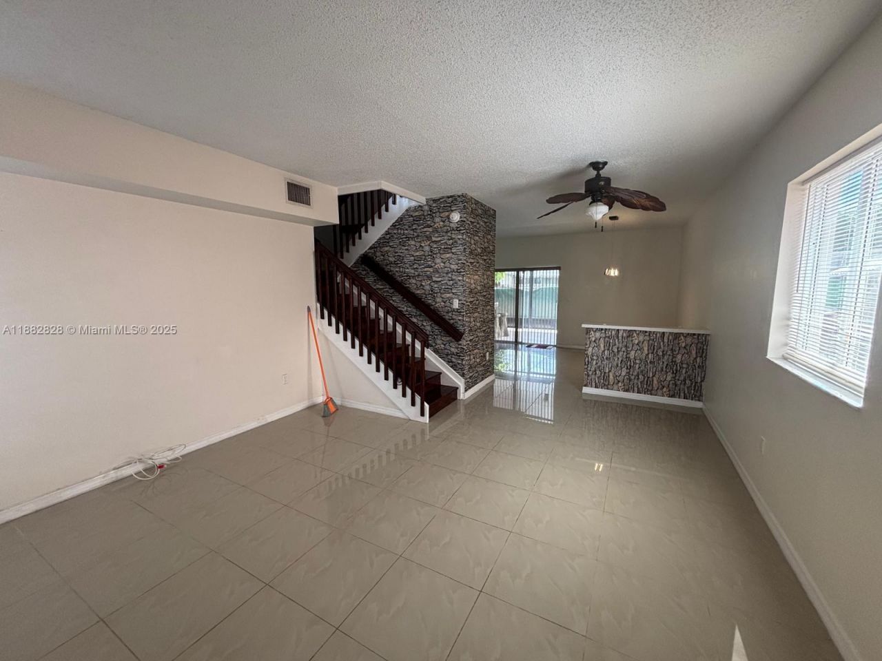 1133 SE 13th Ter, Homestead, FL 33035 Photo