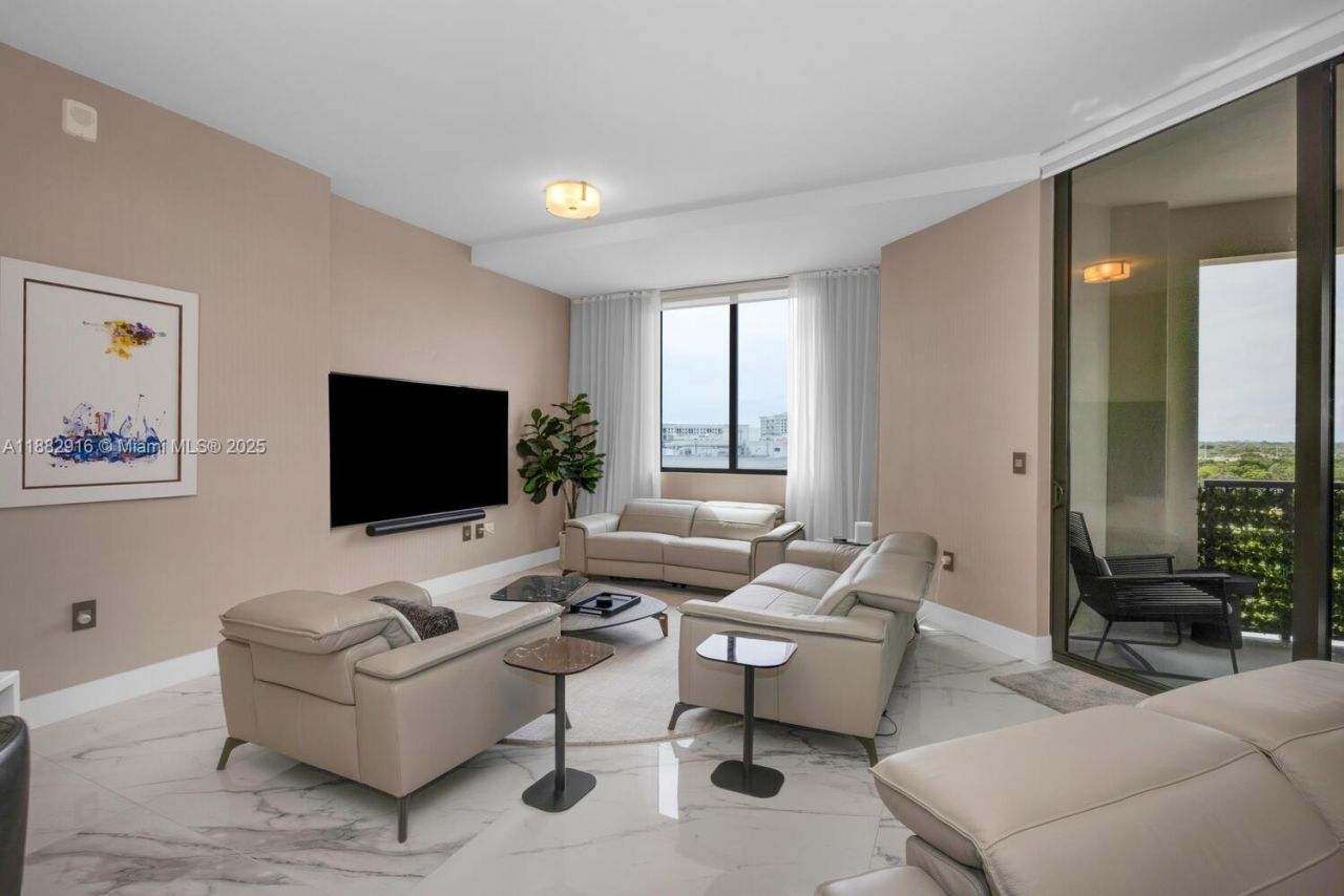 301 Altara Ave, Unit LPH914, Coral Gables, FL 33146 Photo