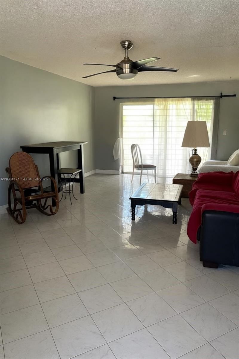20201 NE 29th Ct, Unit D112, Aventura, FL 33180 Photo