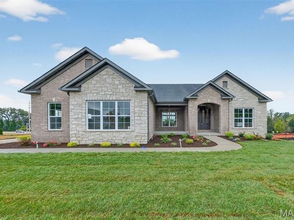 11906 Santino Court, Creve Coeur, MO 63141