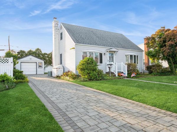 107 Cardinal Road, Levittown, NY 11756