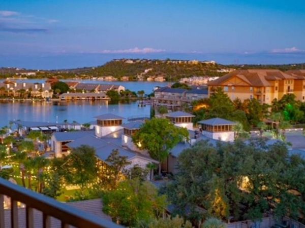 1000 The Cape RD, Unit 66, Horseshoe Bay, TX 78657