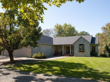 2629 Crestview Road, Harris, MN 55032