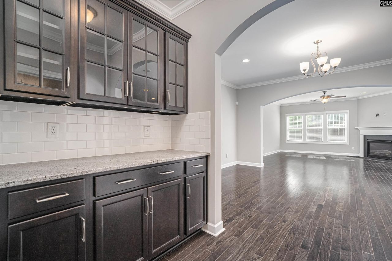 714 Long Iron Lane Photo 10