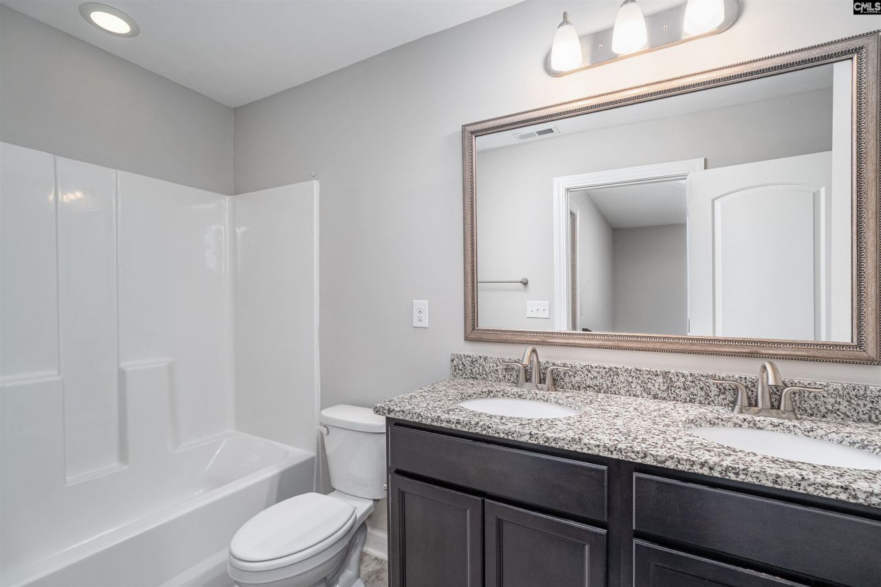 714 Long Iron Lane Photo 30