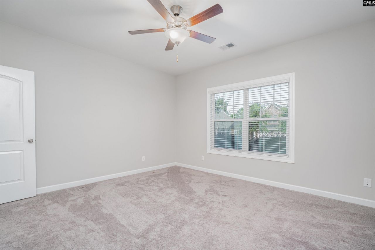 714 Long Iron Lane Photo 6