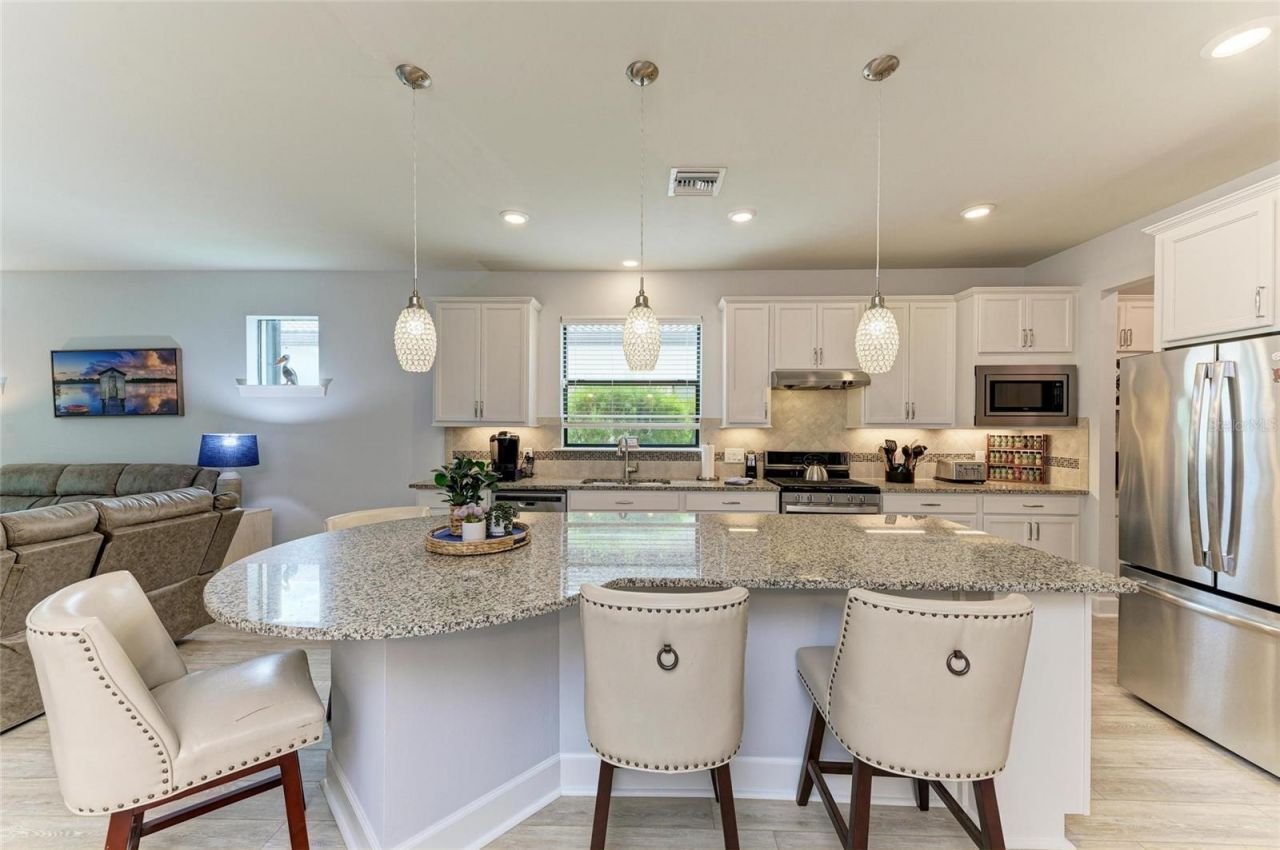 7572 Viola Loop, Bradenton, FL 34202 Photo