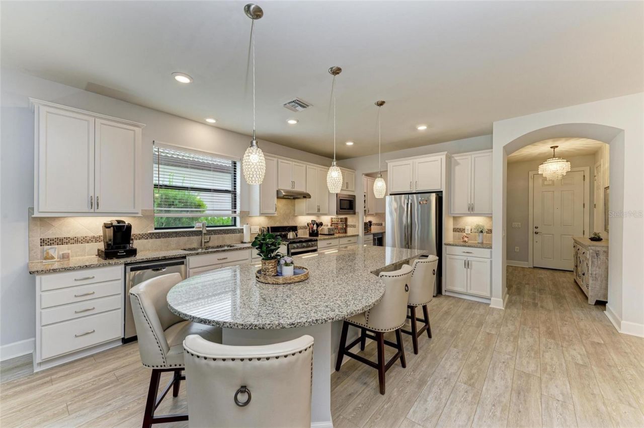 7572 Viola Loop, Bradenton, FL 34202 Photo