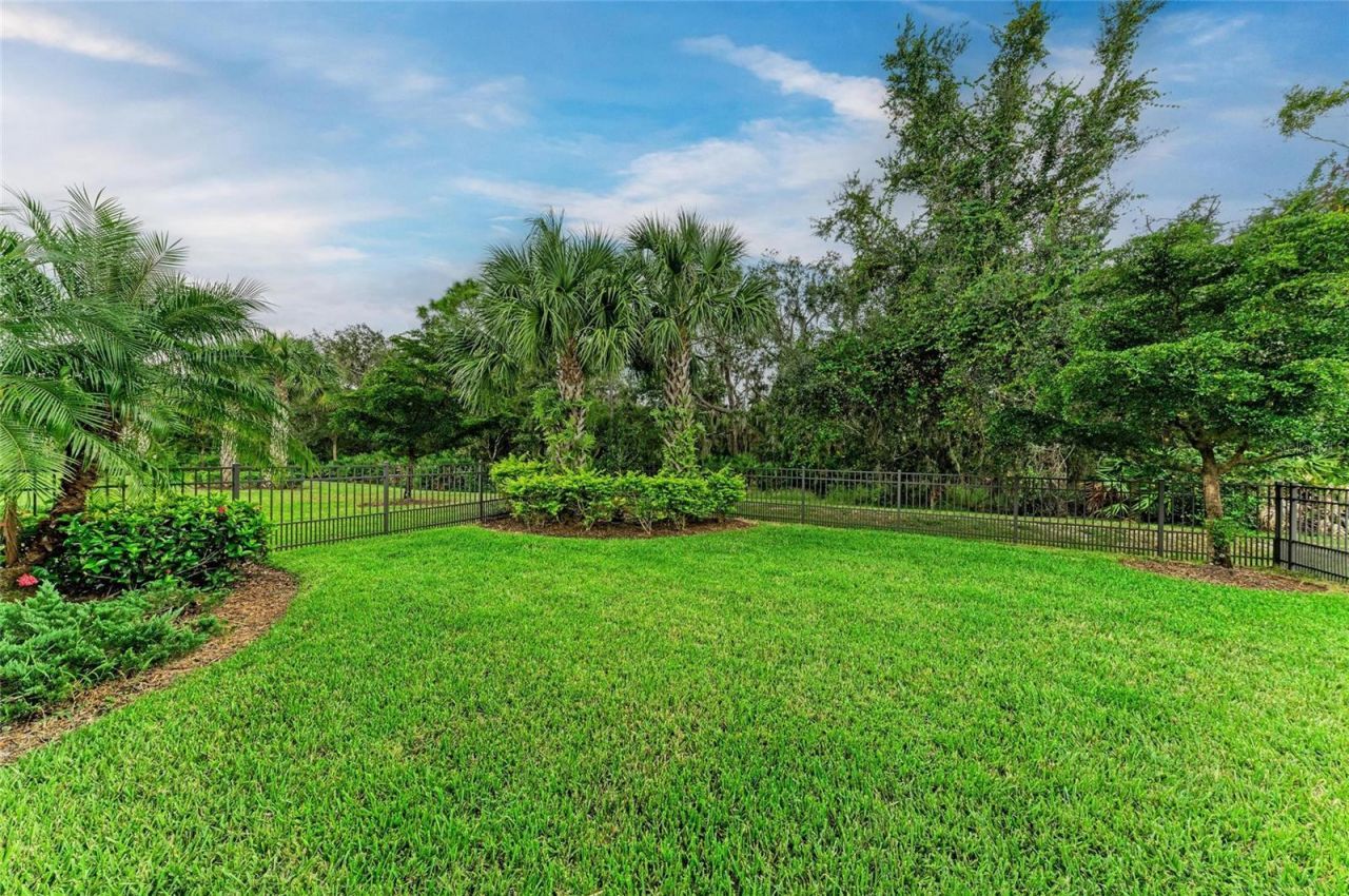 7572 Viola Loop, Bradenton, FL 34202 Photo