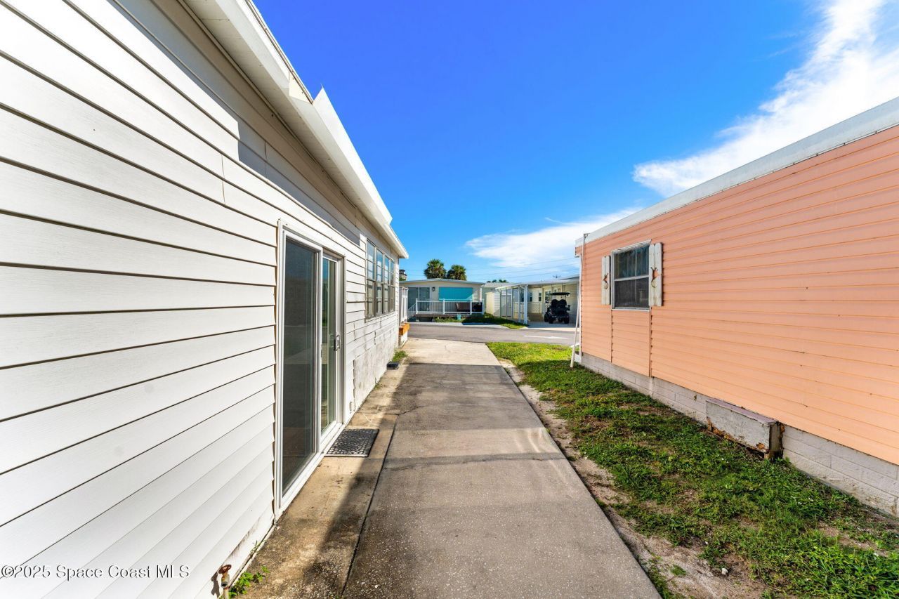 206 Liberty Lane, Melbourne Beach, FL 32951 Photo