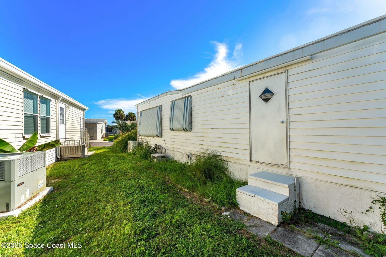 206 Liberty Lane, Melbourne Beach, FL 32951 Photo