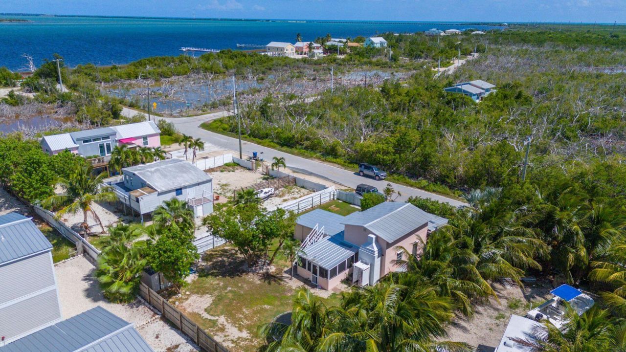 31541 Avenue A, Big Pine Key, FL 33043 Photo