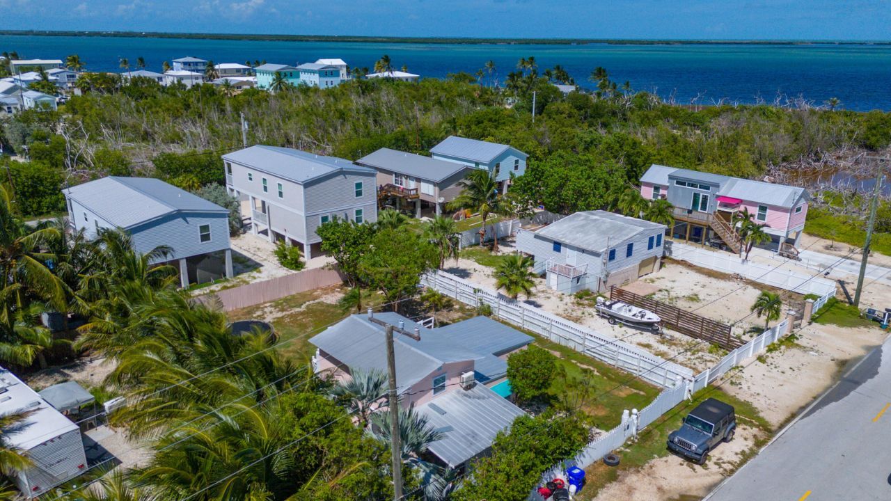 31541 Avenue A, Big Pine Key, FL 33043 Photo