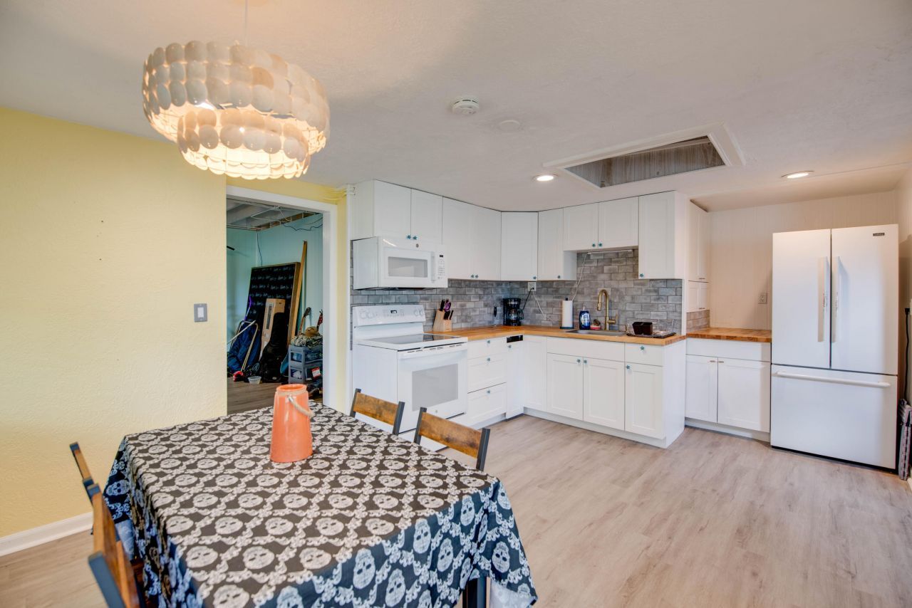 31541 Avenue A, Big Pine Key, FL 33043 Photo