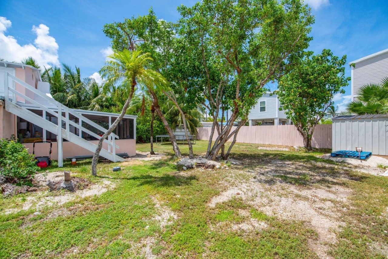 31541 Avenue A, Big Pine Key, FL 33043 Photo