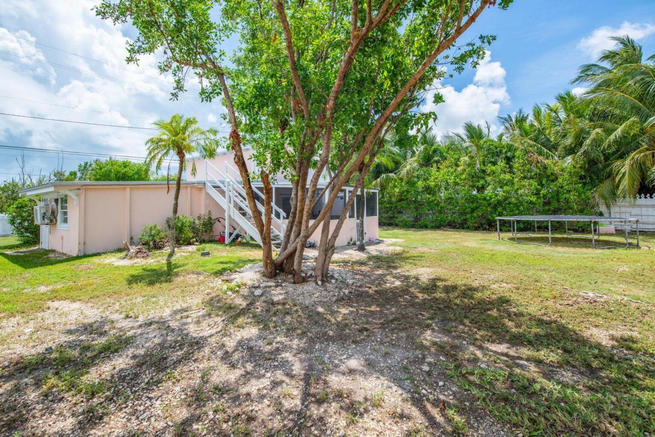 31541 Avenue A, Big Pine Key, FL 33043 Photo