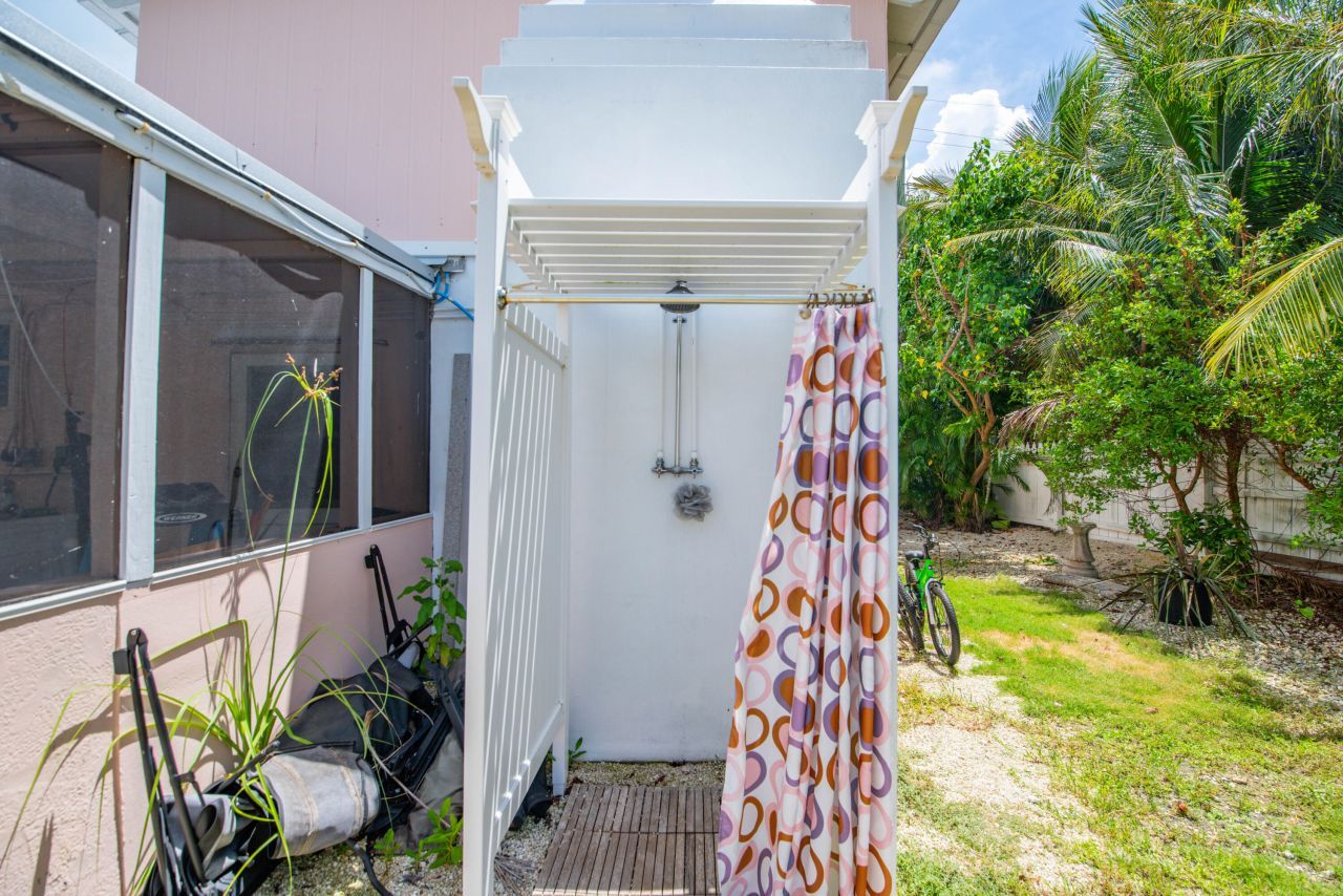 31541 Avenue A, Big Pine Key, FL 33043 Photo