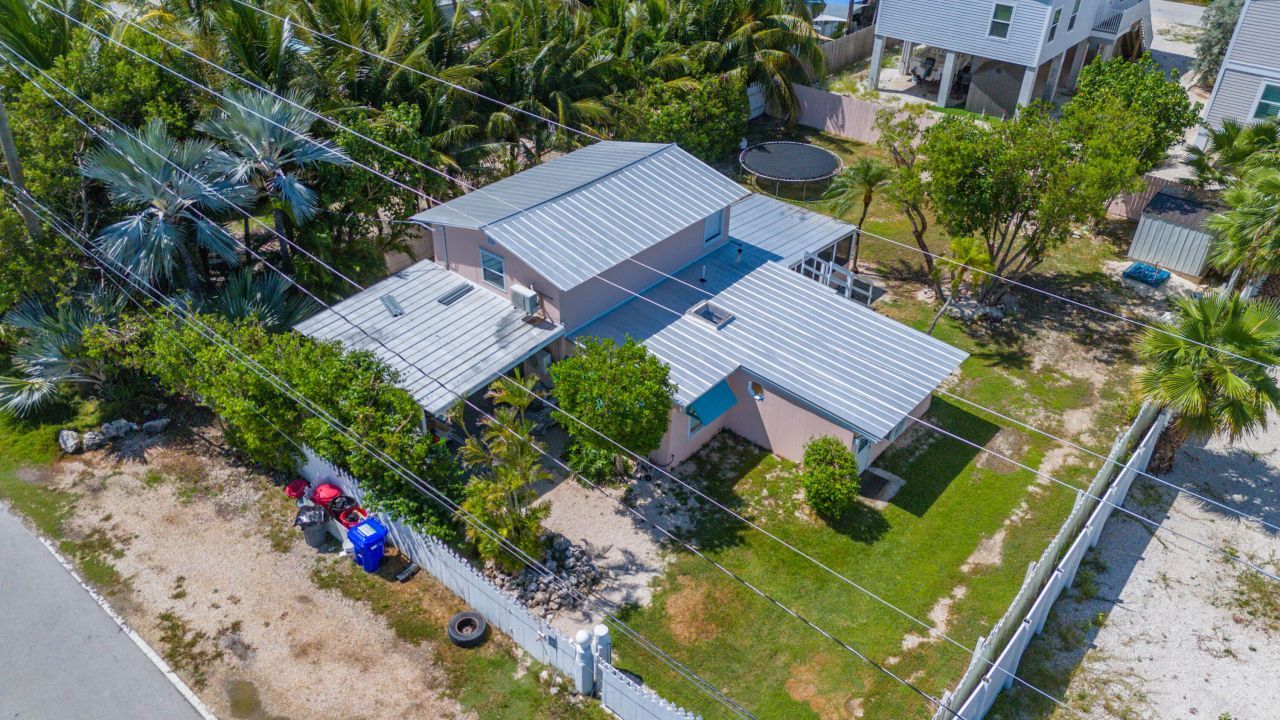 31541 Avenue A, Big Pine Key, FL 33043 Photo