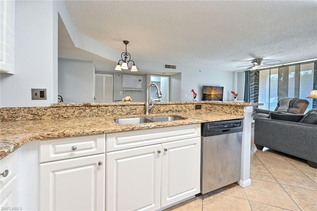 1265 Wildwood Lakes Blvd, Unit 3-103, Naples, FL 34104 Photo
