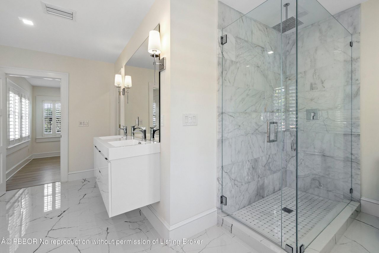 224 10th Street, West Palm Beach, FL 33401 Photo