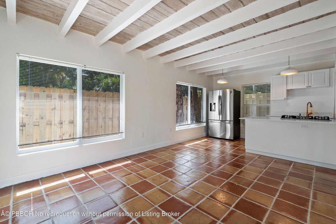 224 10th Street, West Palm Beach, FL 33401 Photo