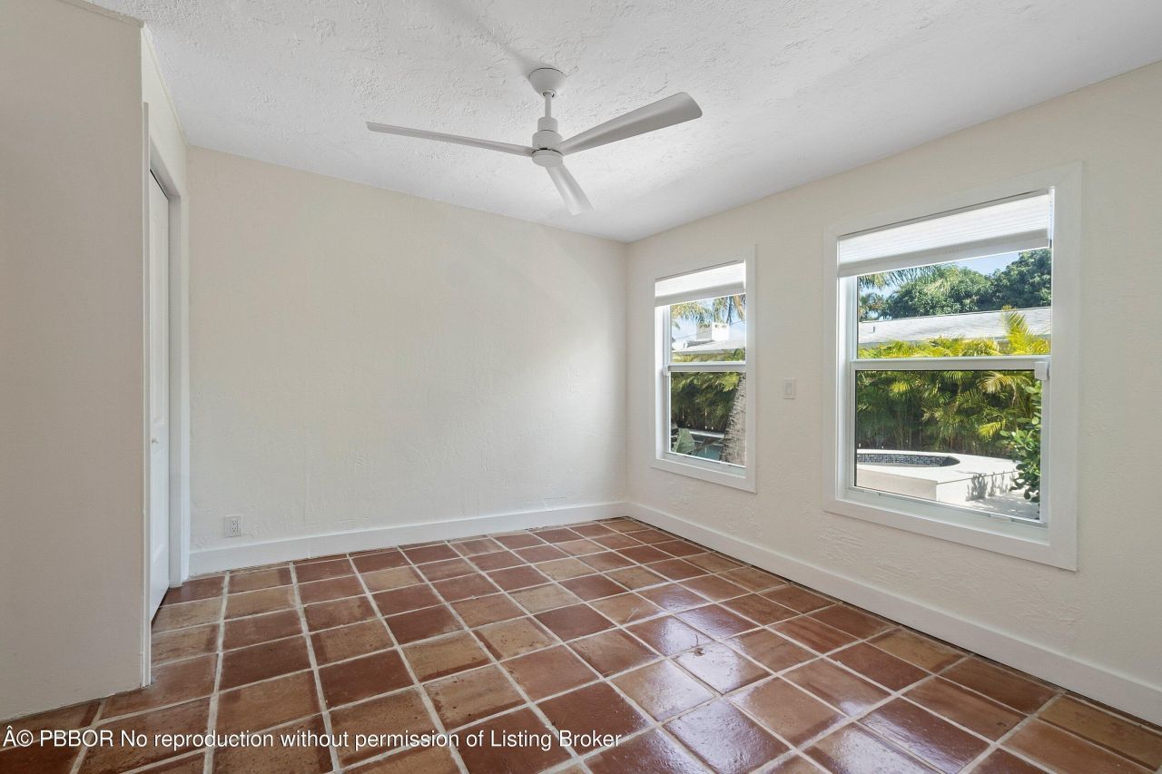 224 10th Street, West Palm Beach, FL 33401 Photo