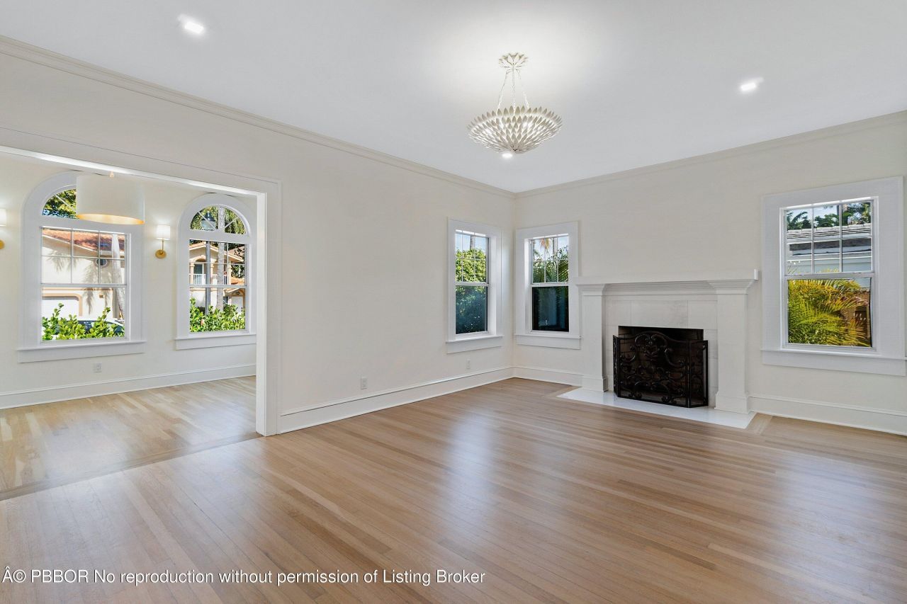 224 10th Street, West Palm Beach, FL 33401 Photo